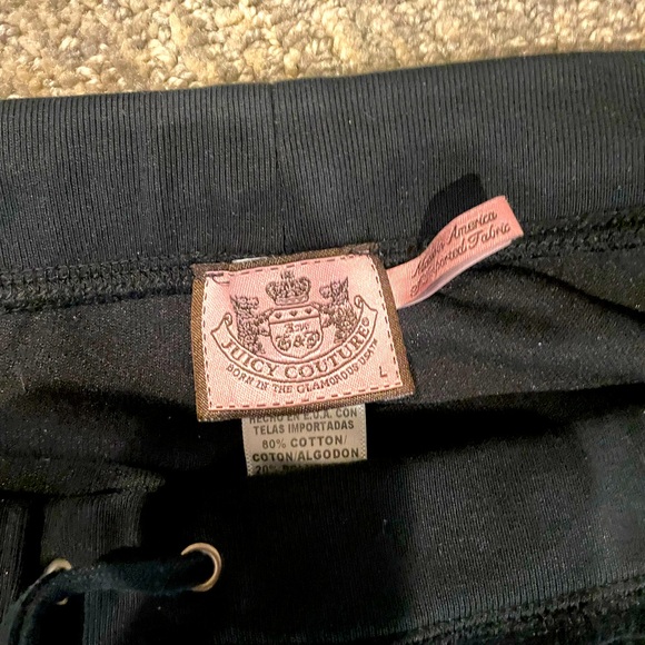 2 for 1   BOGO Juicy Couture Women's Red and Black Velour sweat suits - Picture 3 of 8